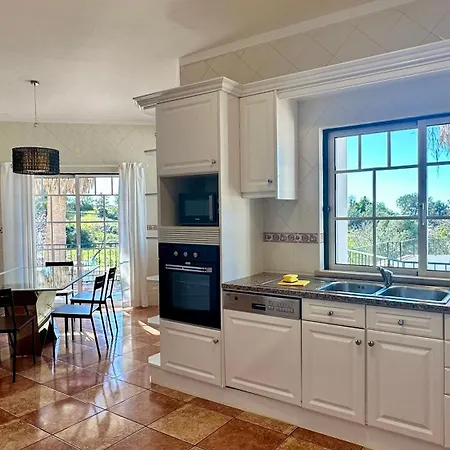 Abby By Check-in Portugal Villa *