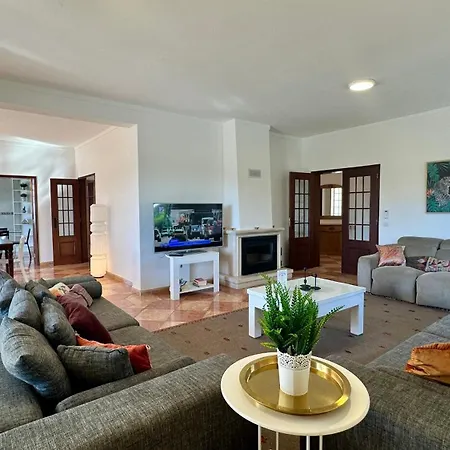 Abby By Check-in Portugal ヴィラ アルブフェイラ